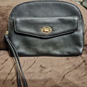 Talbots Pebbled Leather Wristlet